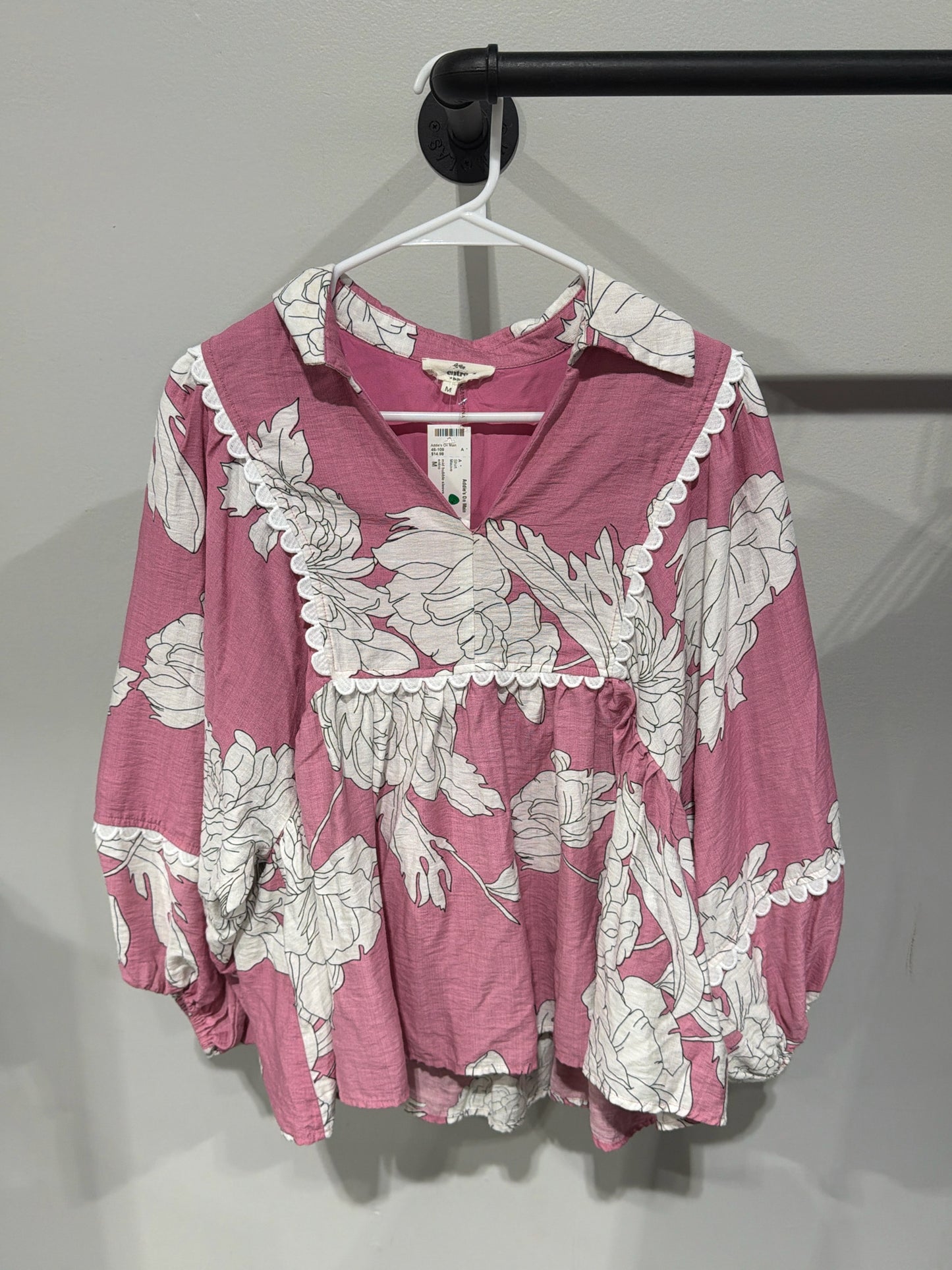 Size M entro