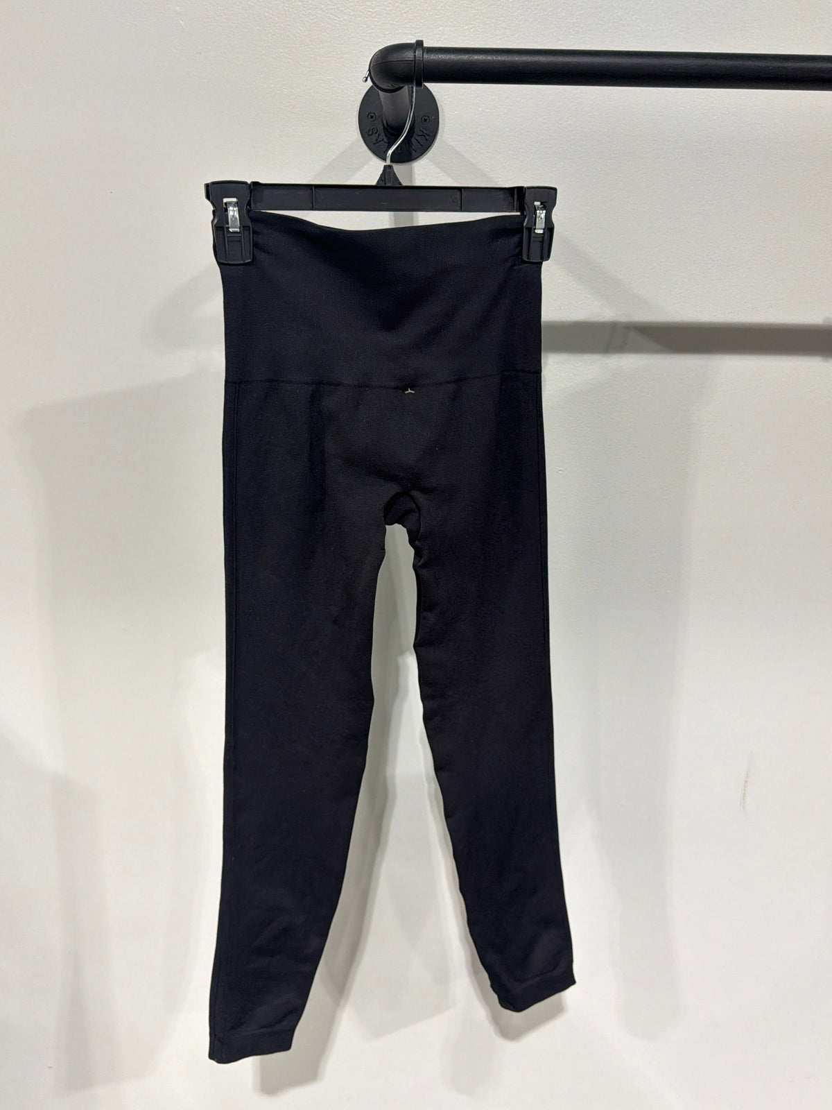 Size S SPANX Leggings