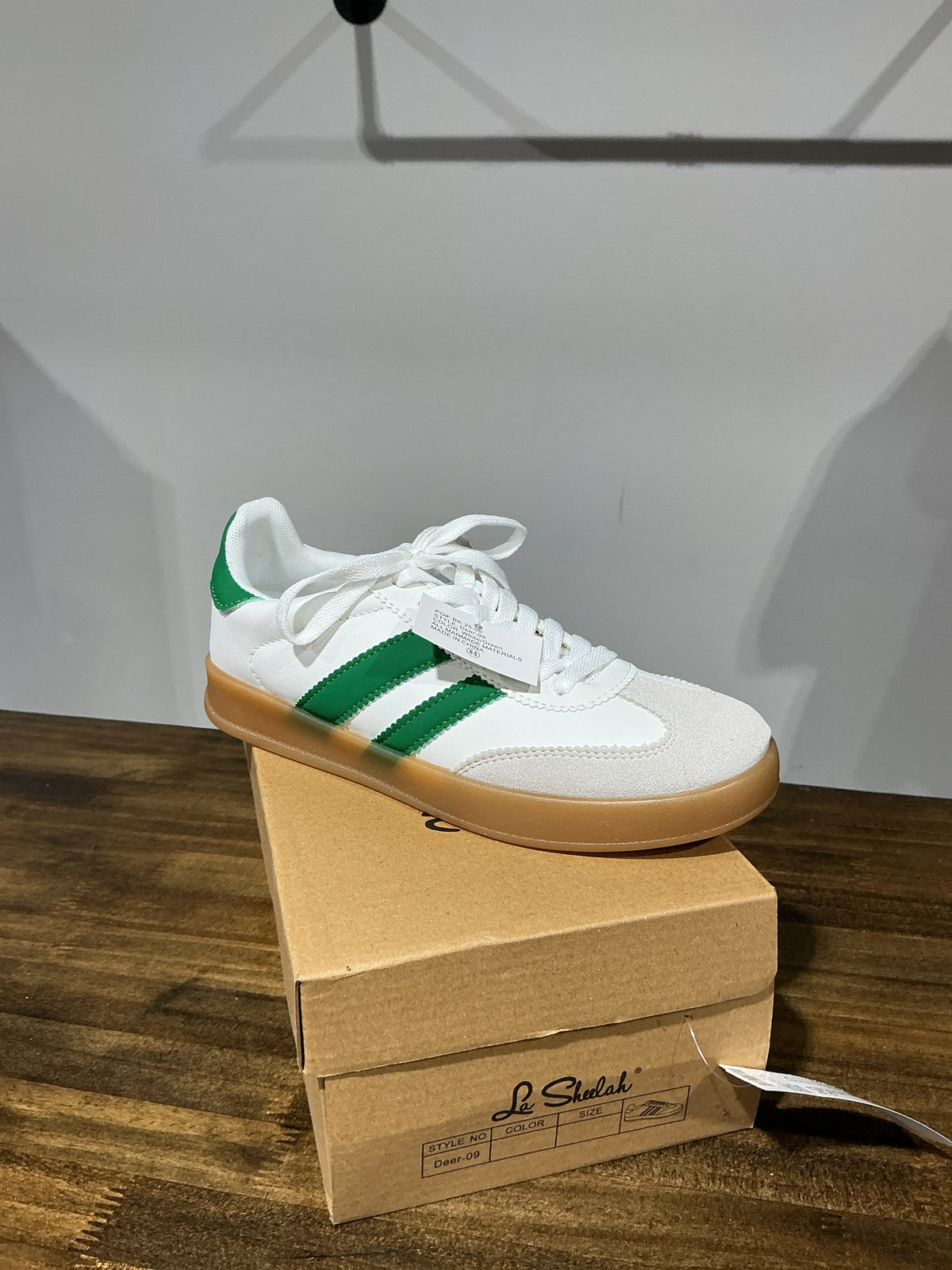 LaSheelah - Sz 6.5
