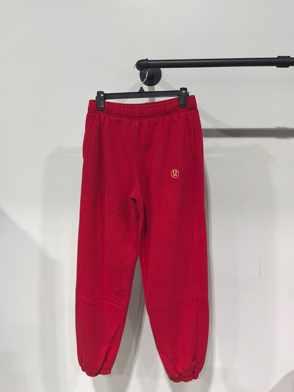 Size S lululemon Pants