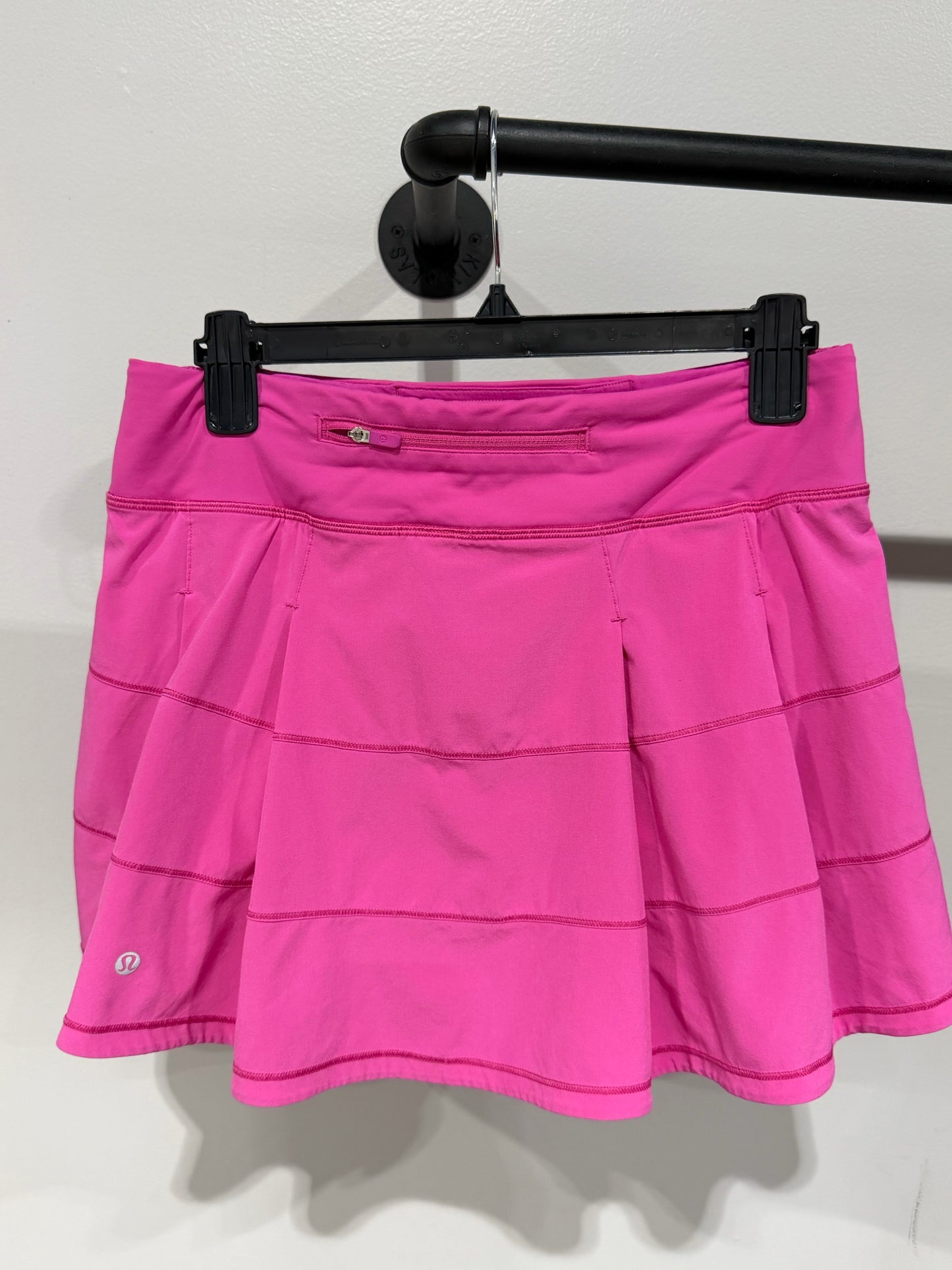 Lululemon - Sz 6