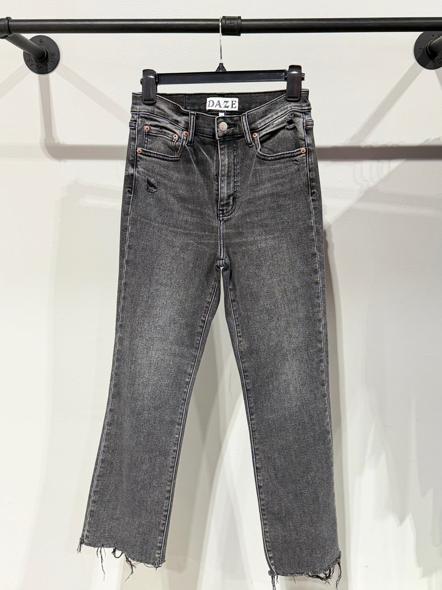 DAZE - Sz 27