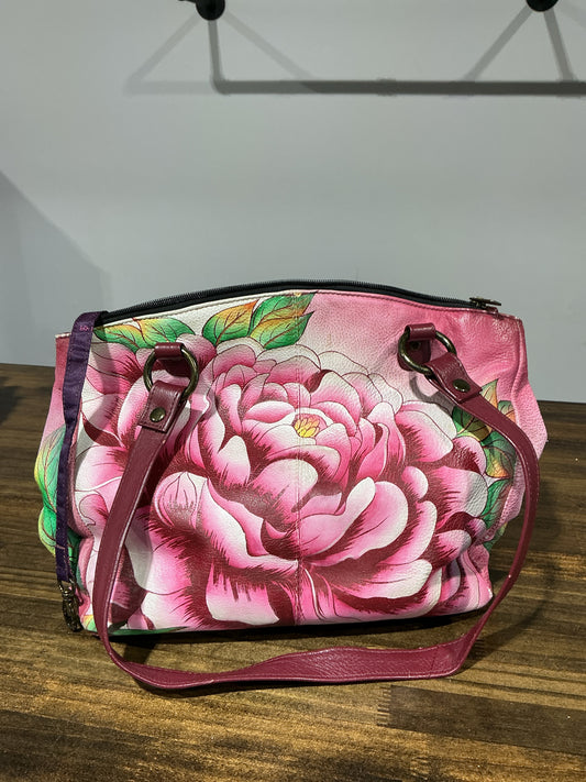 Size Medium Pink Purse