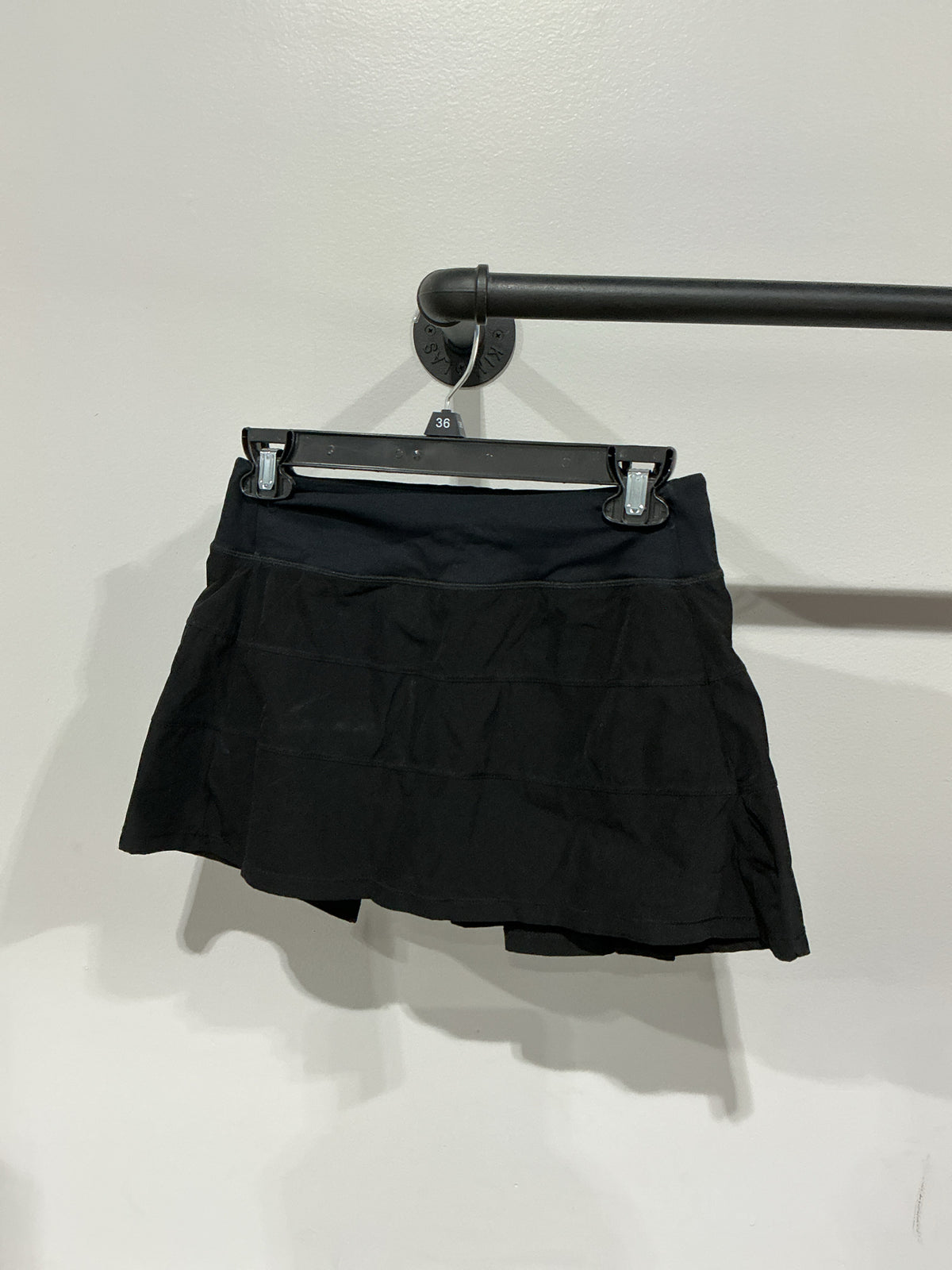 Size 4 lululemon Skirt