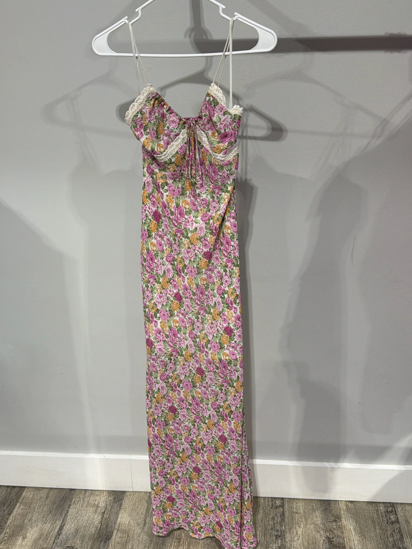 Size 4 Princess Polly